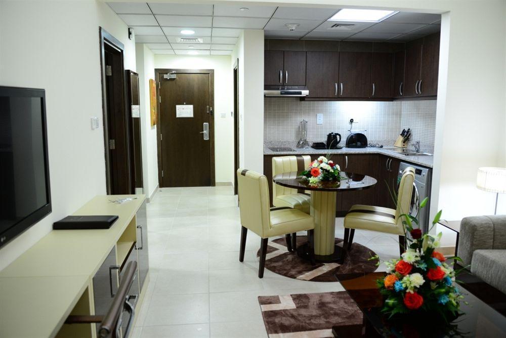 Welcome Hotel Apartments Deluxe Dubai Bagian luar foto